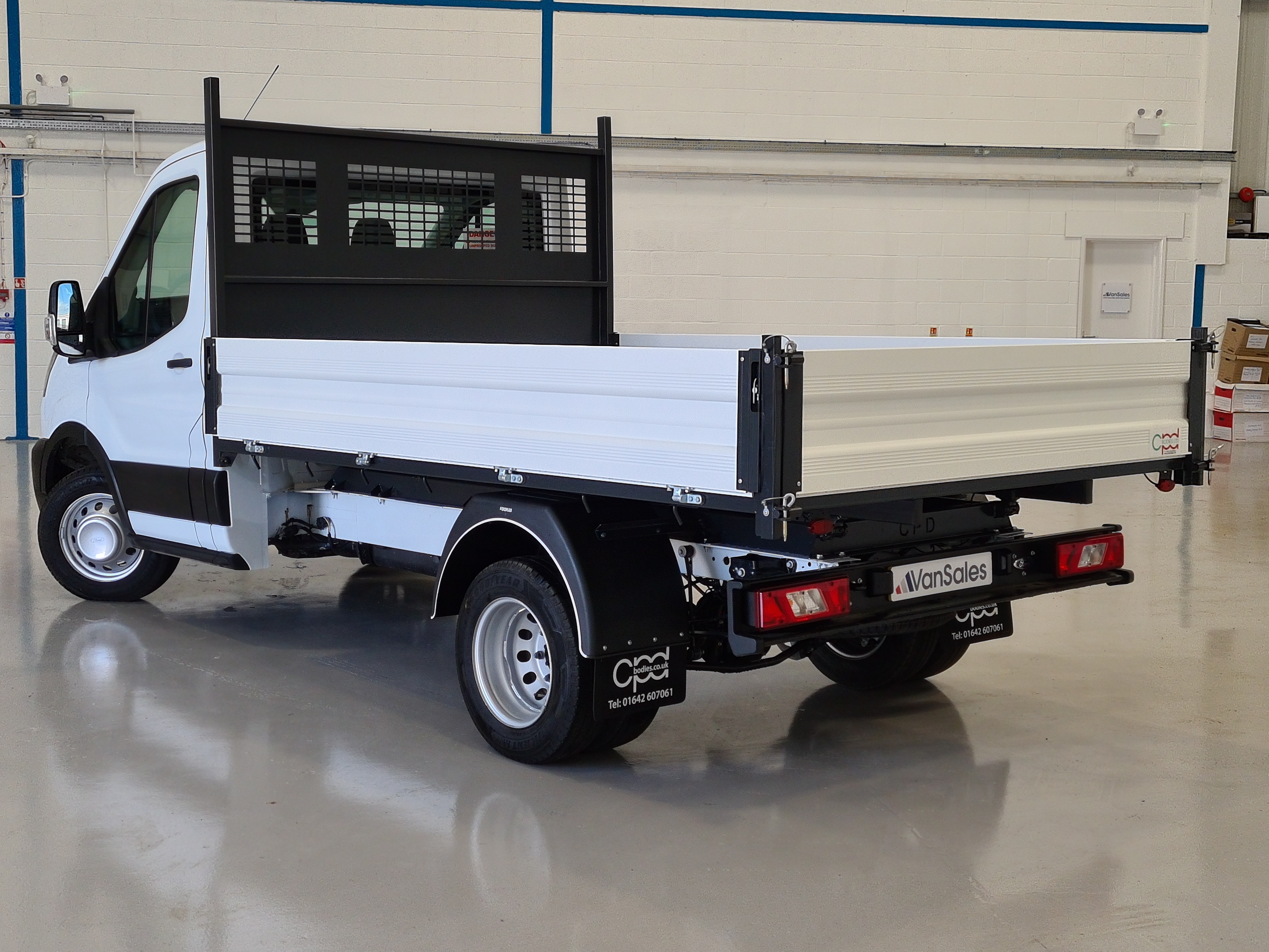 Ford Transit 350 L2 Diesel RWD 2.0 EcoBlue 165ps HD Emissions Chassis Cab