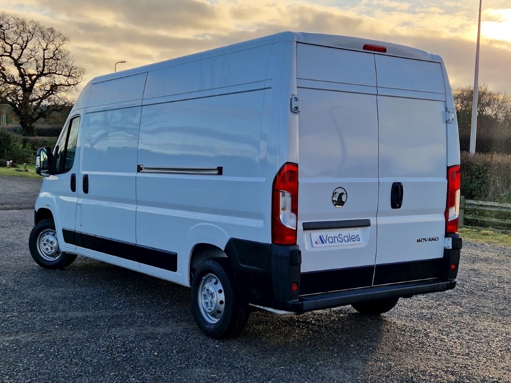 Vauxhall Movano