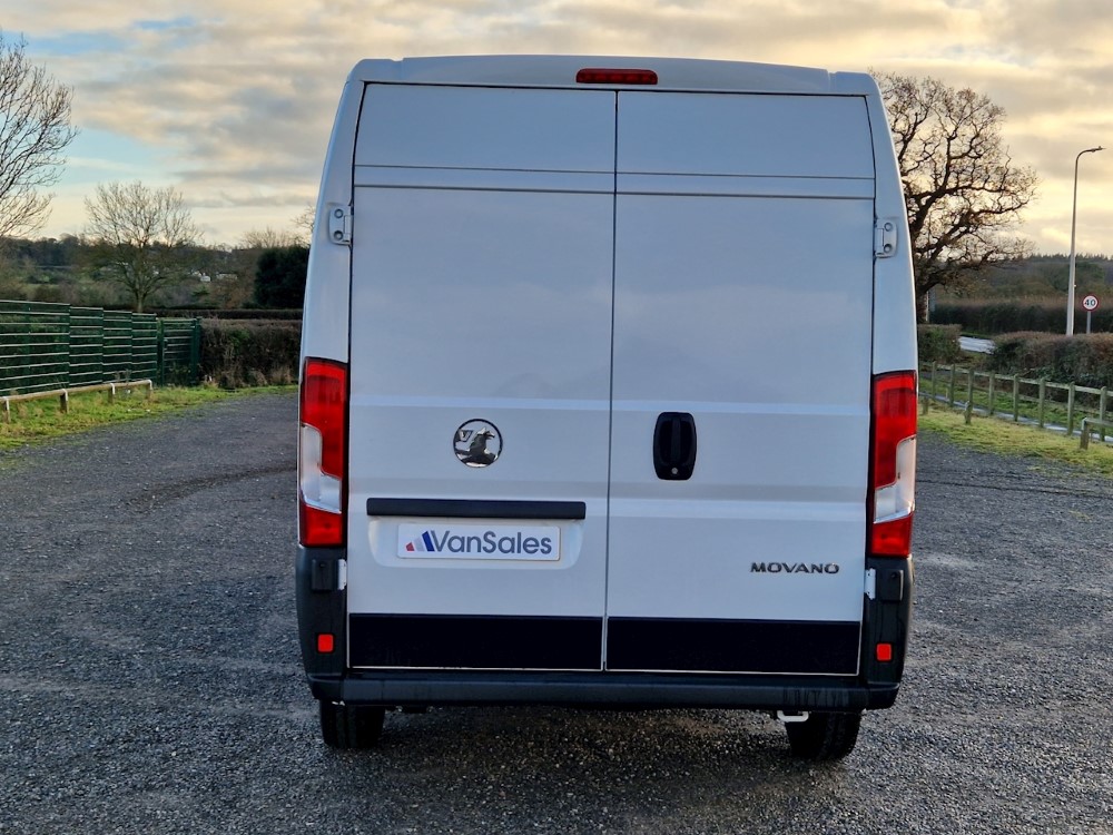 Vauxhall Movano