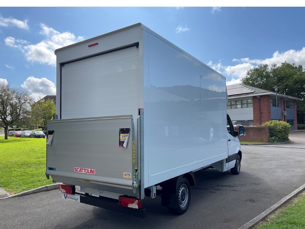 Mercedes-Benz Sprinter