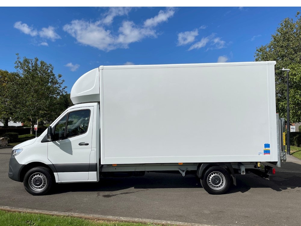 Mercedes-Benz Sprinter